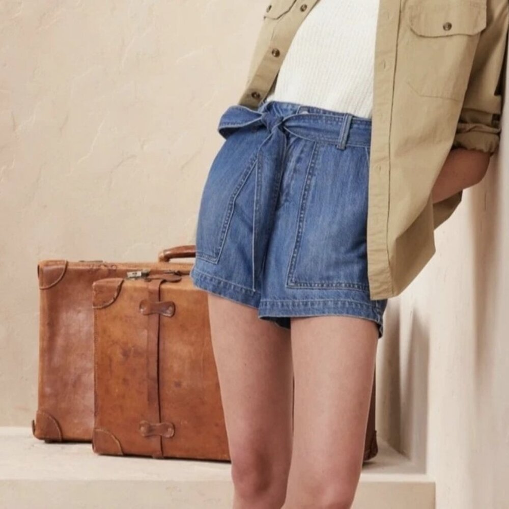 Banana Republic Women's Size 35 20 Jean Shorts Tie